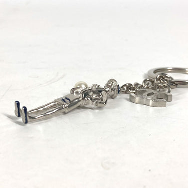 CHANEL key ring metal Silver CC COCO Mark Coco D'or Coco Chanel Camellia Fake Pearl Women Used Authentic